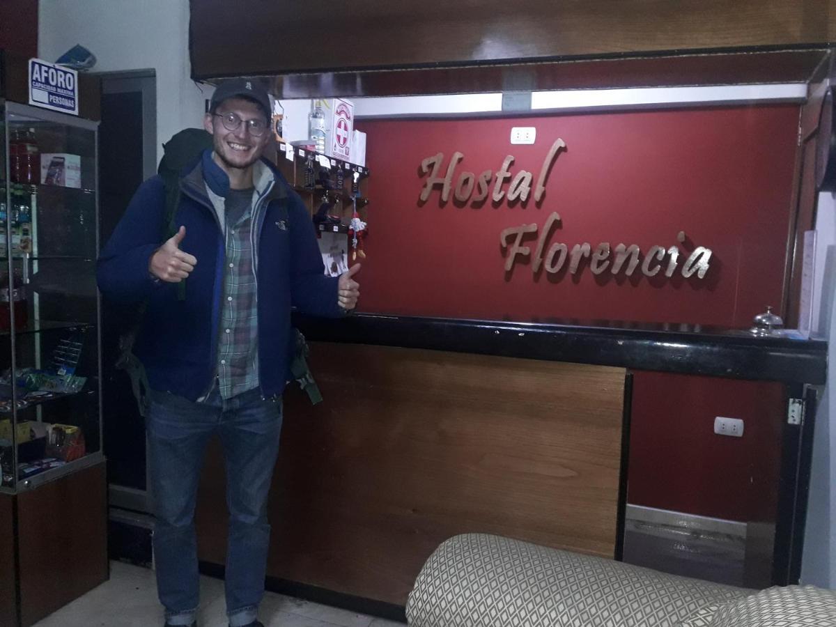 Hostal Florencia 瓦拉斯 外观 照片
